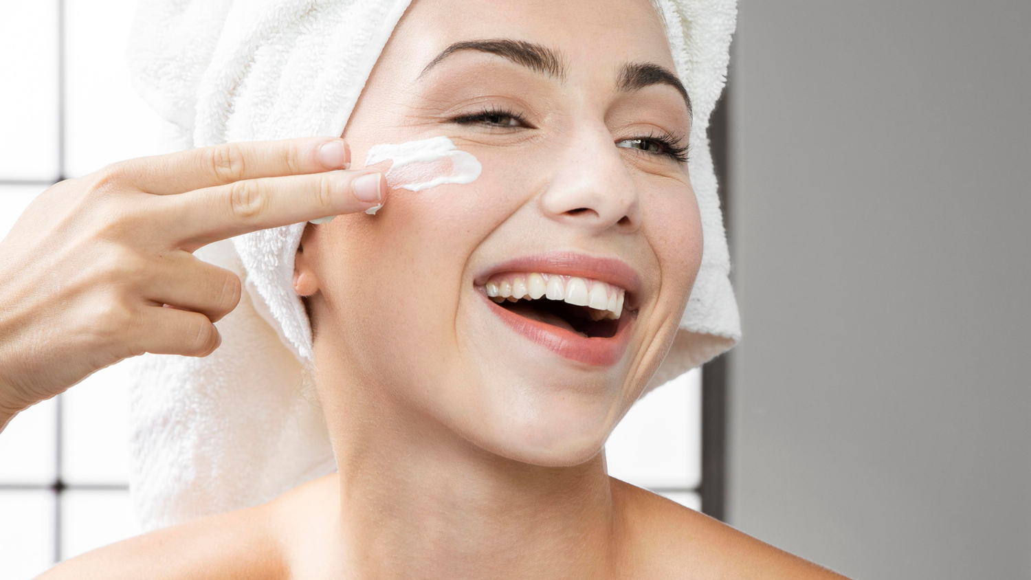 Which Face Gel Is Best for Combination Skin? A Complete Guide to Balanced Hydration