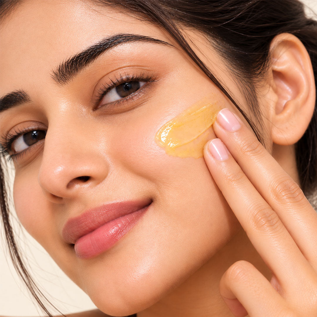Skin Brightening Gel with Saffron and Turmeric - Wildflower Naturals