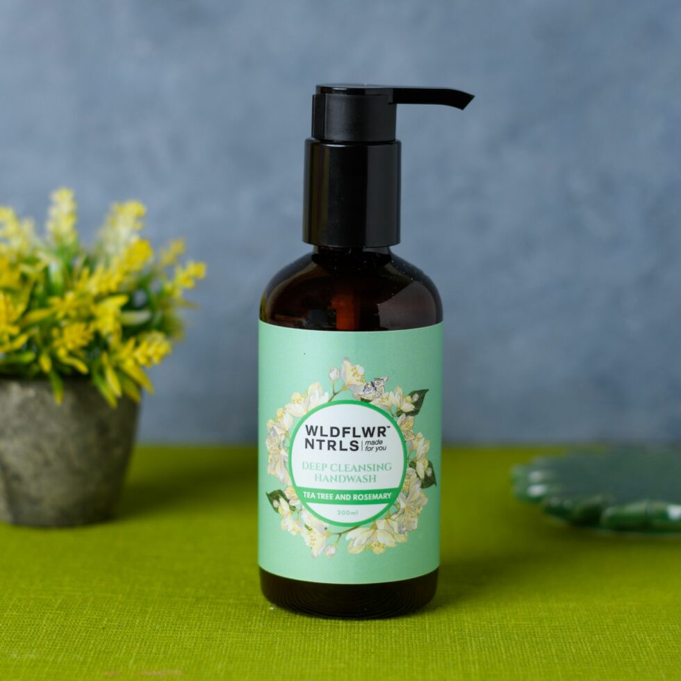 deep-cleansing-hand-wash-with-tea-tree-and-rosemary-1