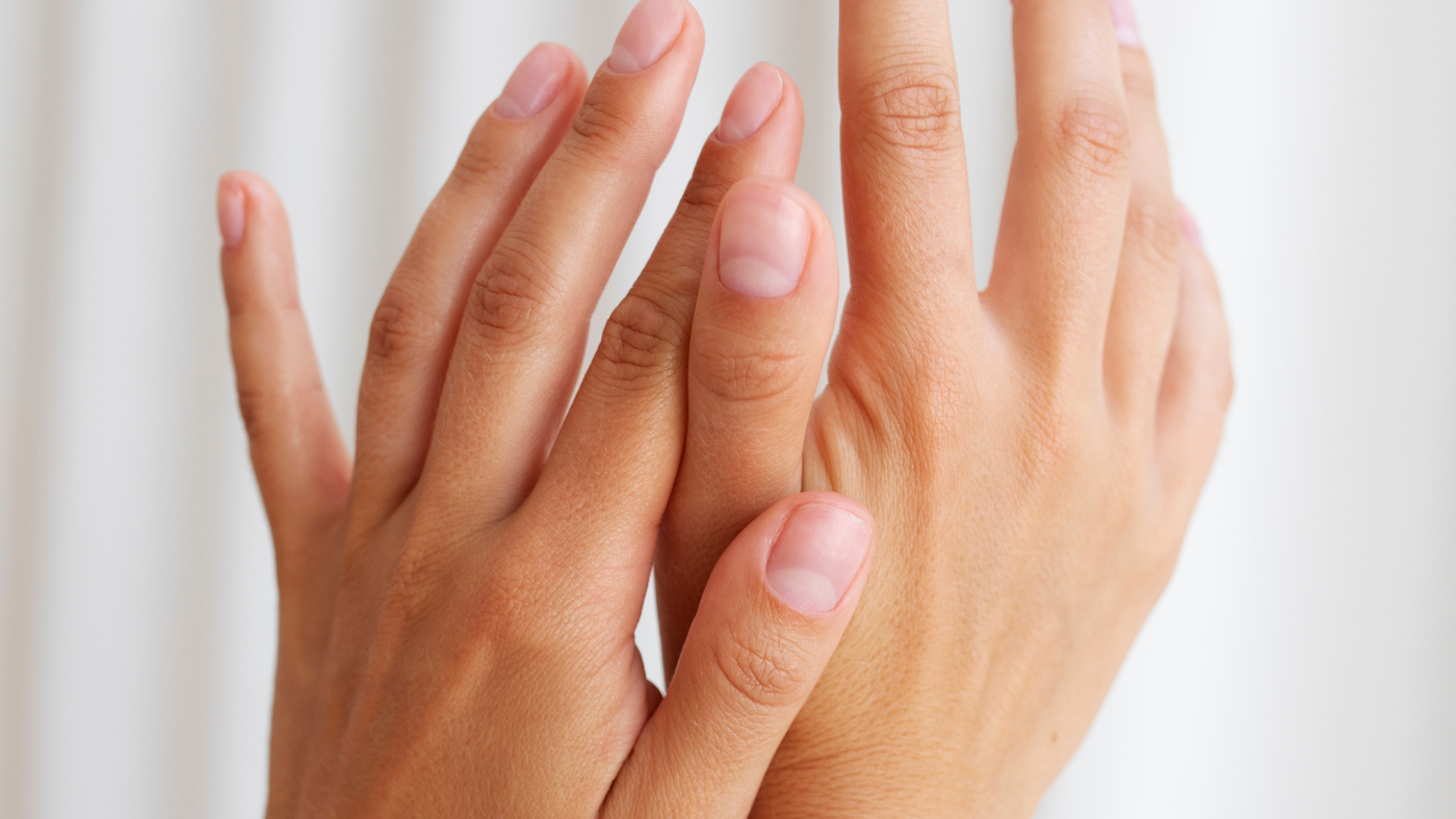 How to Remove Wrinkles from Hands Naturally: Causes, Daily Care & Expert Tips for Younger-Looking Hands