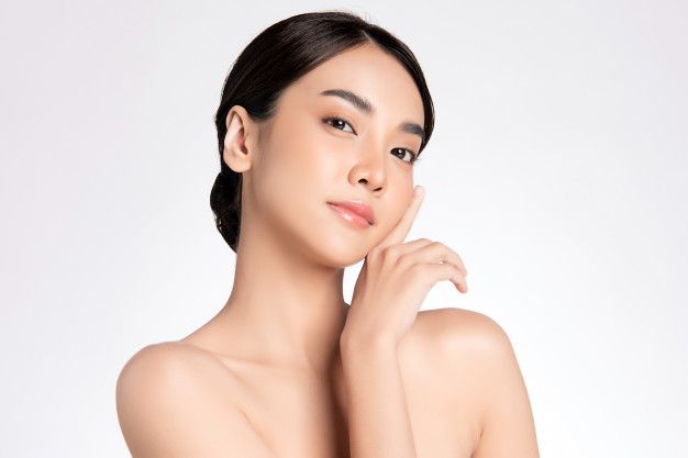 Face Serum Benefits: Why This Skincare Essential Can Transform Your Skin